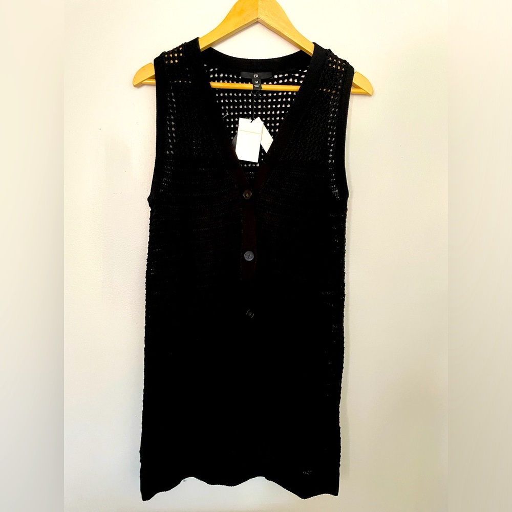 Banana Republic black knit organic cotton sleeveless sweater. Sz Medium NWT